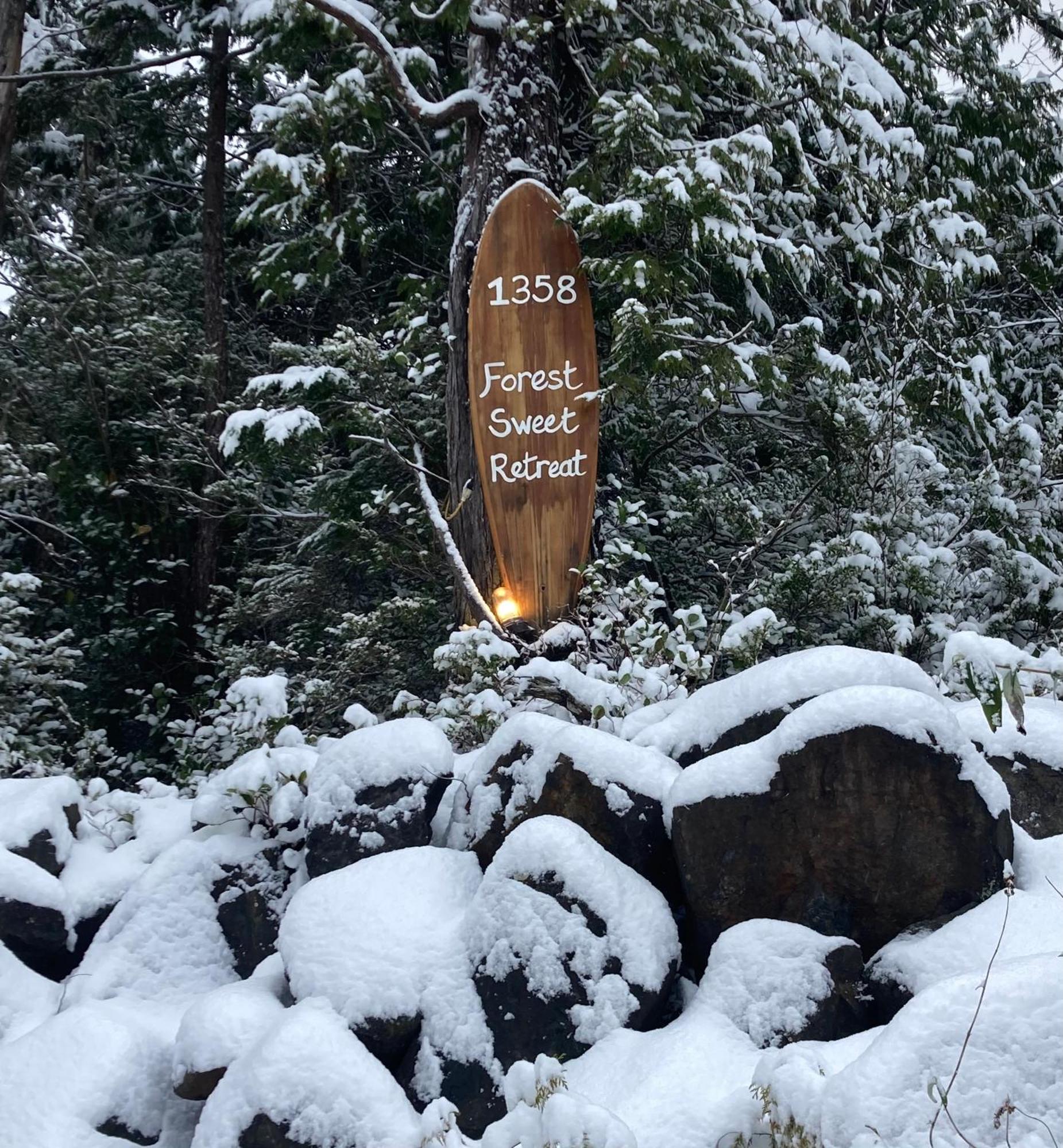Forest Sweet Retreat Hot Tub & Wood Fired Sauna 우크루렛 외부 사진